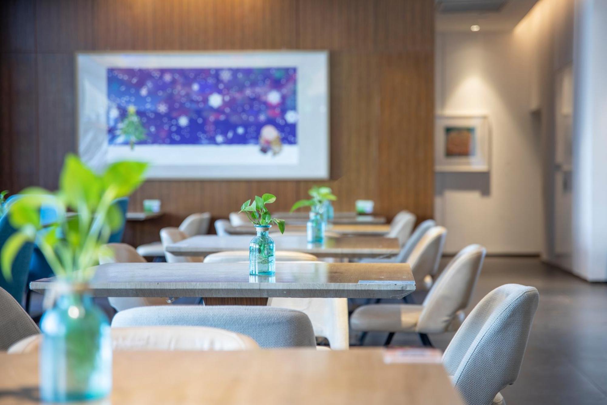 Minimax Hotel Shanghai Songjiang Екстериор снимка