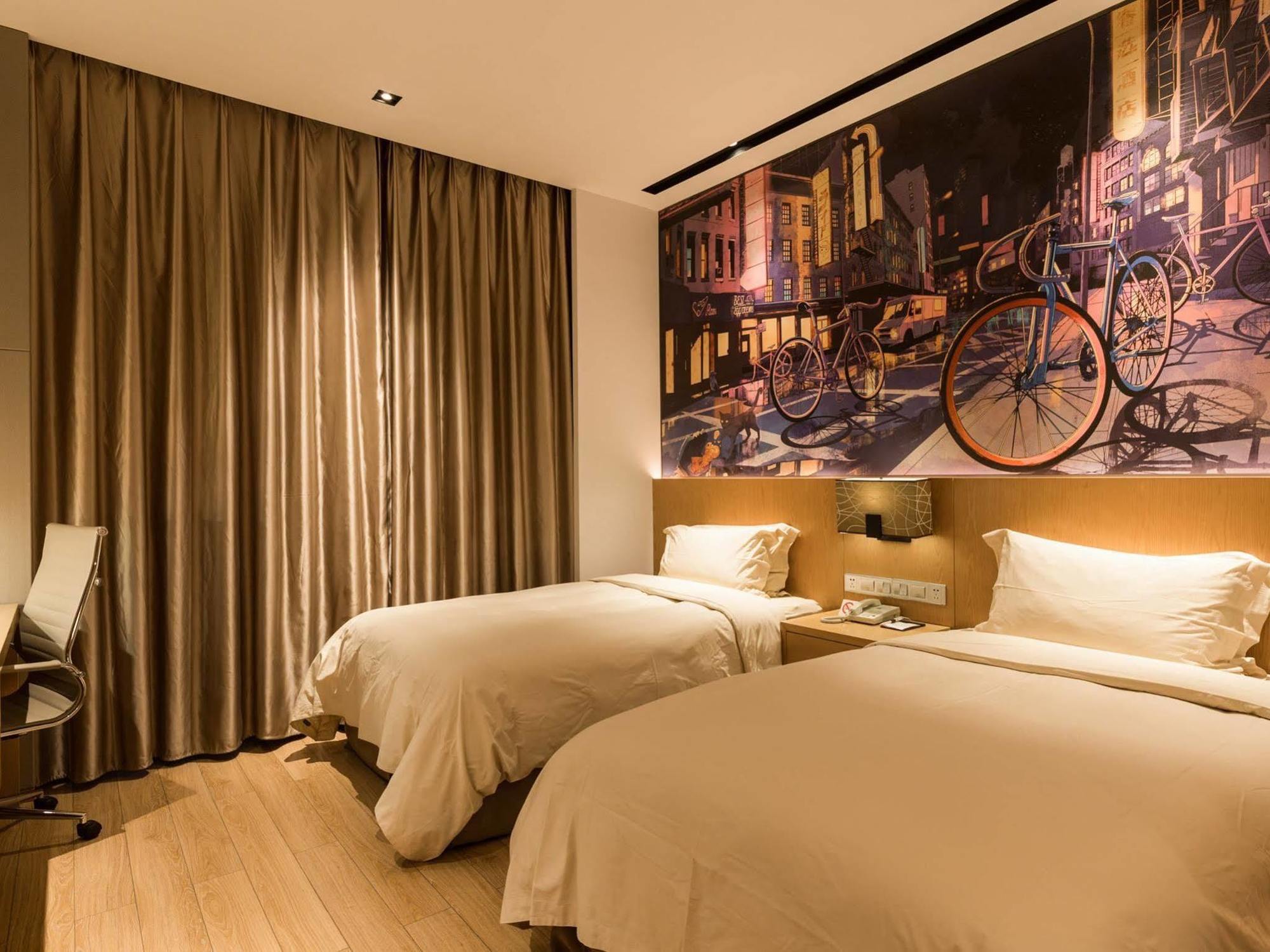 Minimax Hotel Shanghai Songjiang Екстериор снимка